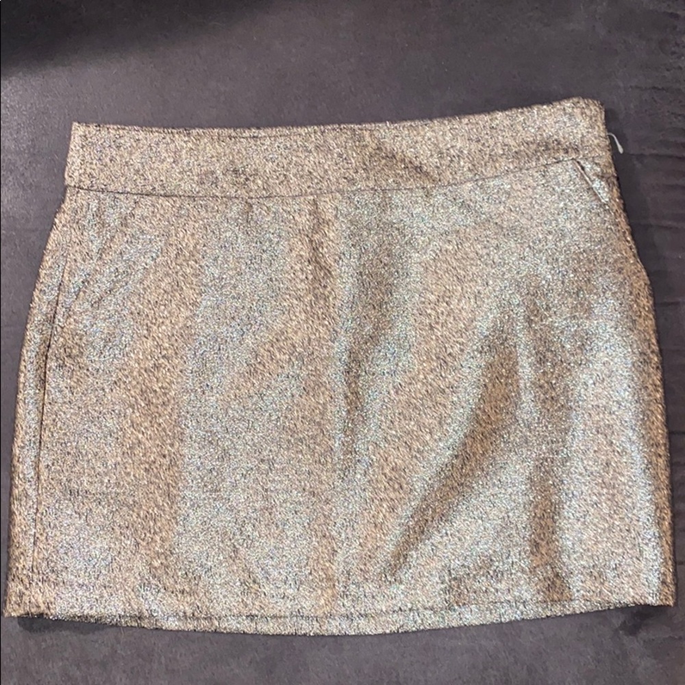 Forever 21 Short Gold Skirt